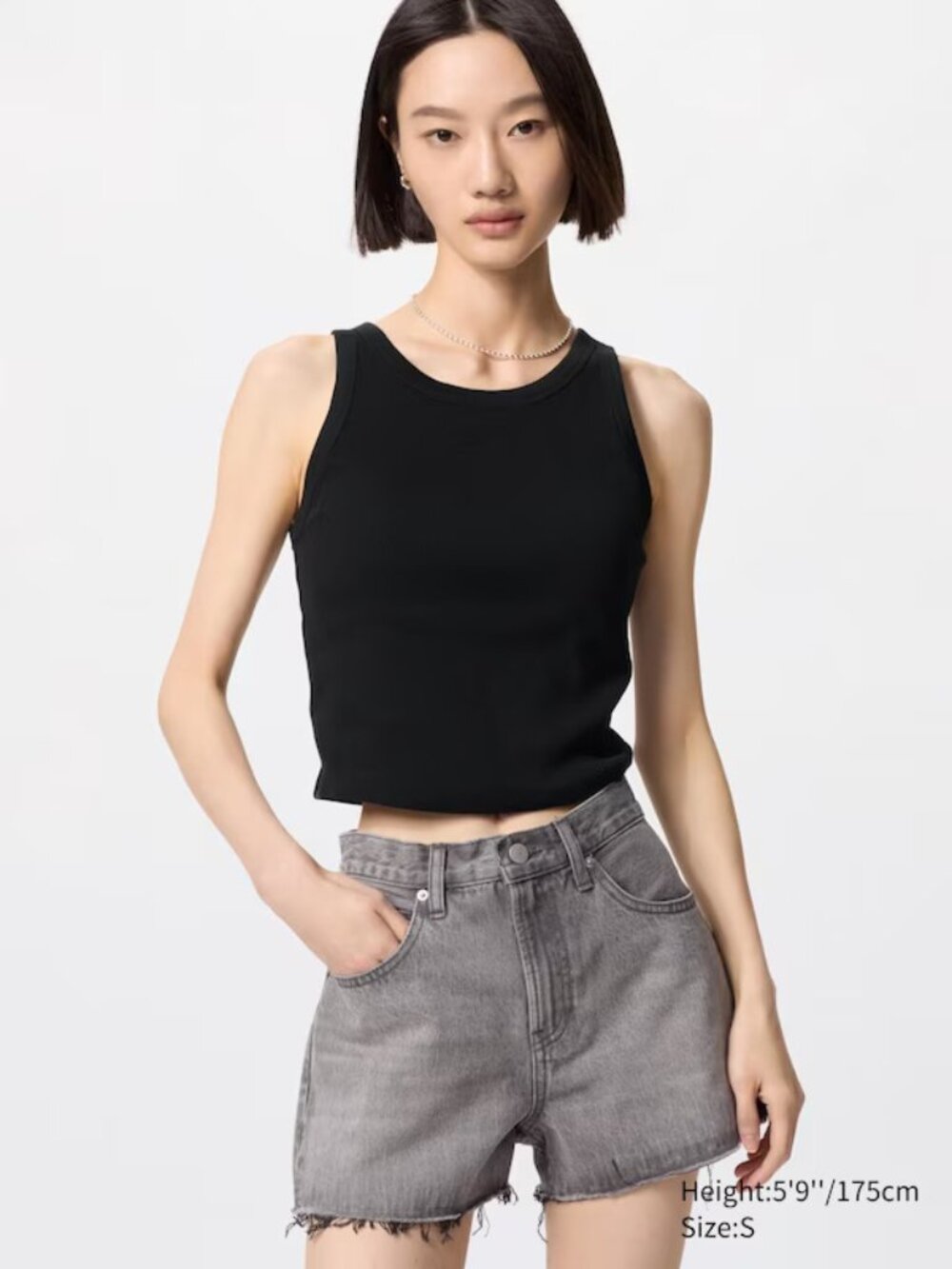 Uniqlo Built In Bra Tank Clean Girl Minimalist Basic Layering Top